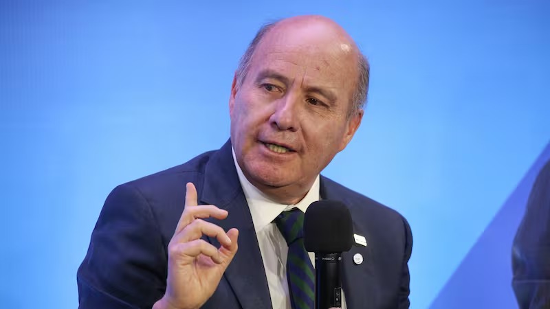 l ministro de Hacienda, Jorge Quiroz, durante sobre la economía nacional.