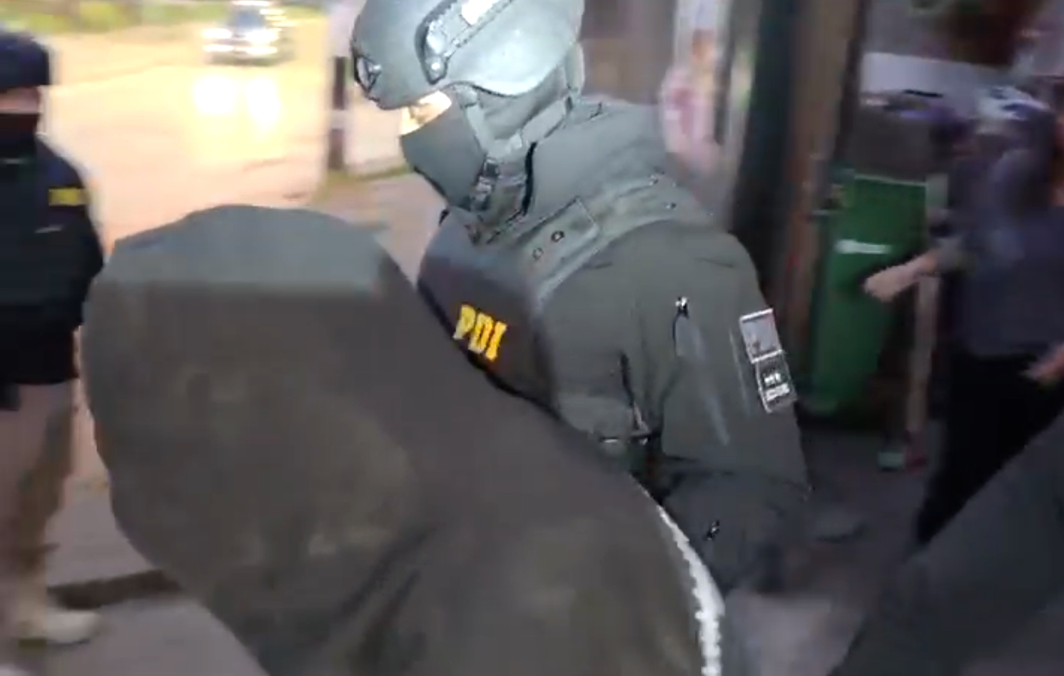 detenido-jpg